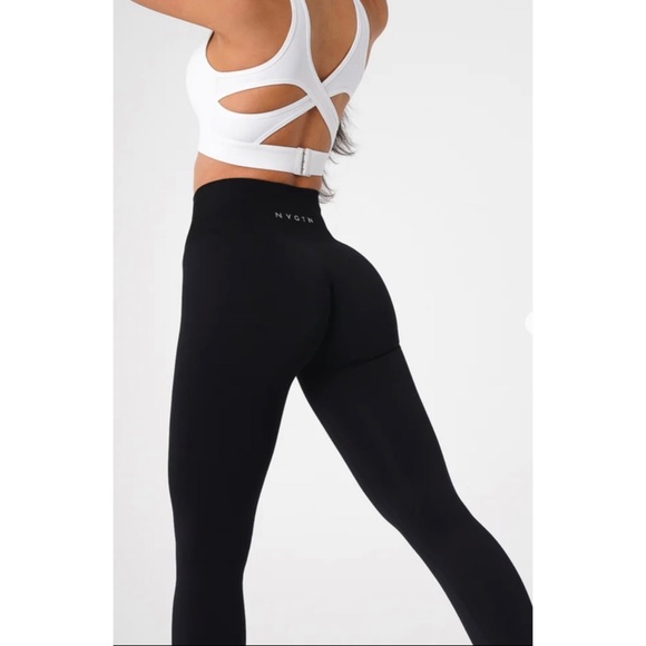 NVGTN Pants & Jumpsuits Nvgtn Black Solid Seamless Leggings Poshmark